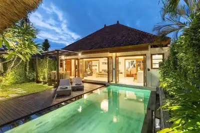 Image de Poolvilla 2 chambres à Seminyak Bali