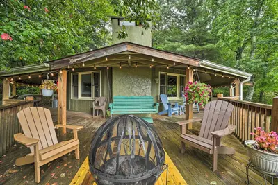 Image de «Cabin On The Rock» Sky Valley Resort Accueil par Golf