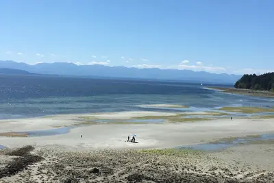 Image de Texada Modern 2br Waterfront Cottage - la Beach House Texada!