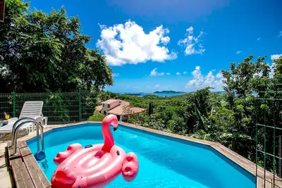 Image de Magnifique villa avec piscine et vue mer