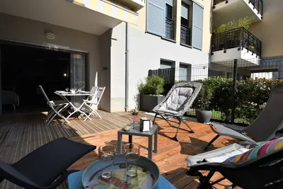 Image de Arcachon - T3 calme et spacieux avec jardin et parking, proche port et plage