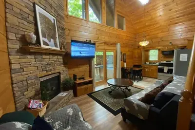 Image de Hp Belle 2 lits 2 salles de bain sur Gated Mountain dans la région de Pigeon Forge