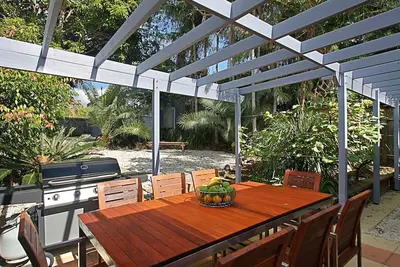 Image de Un Sejour Parfait - Harkaway - Original Byron Cottage