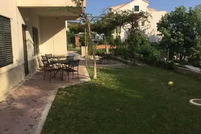 Image de Garçonnière avec la terrasse et la vue sur le mer Podstrana (Split) (As-15428-b)
