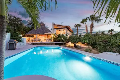 Image de Superbe villa en plein air avec piscine privée et vue sur l'océan