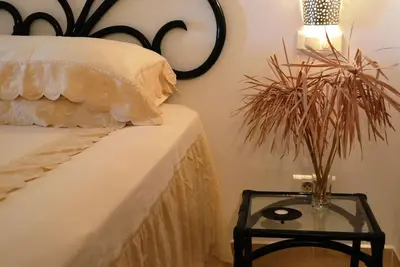 Image de Chambre d'hôte (Suite) dans quartier résidentiel à la Marsa
