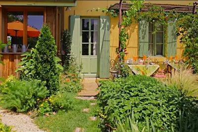 Image de Maison de Campagne entre Lacs et Océan