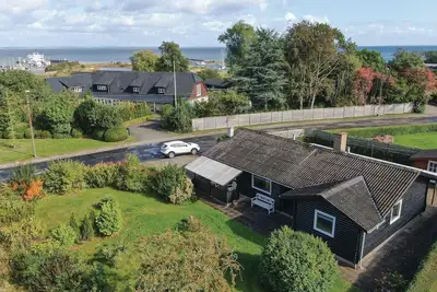 Image de Superbe maison à Augustenborg avec WiFi