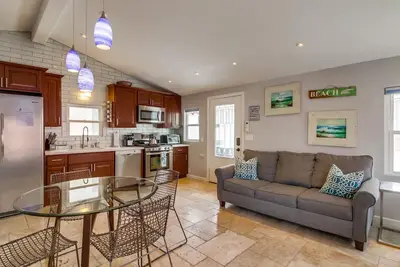 Image de Perfect Beach Getaway - Des pas vers le sable!