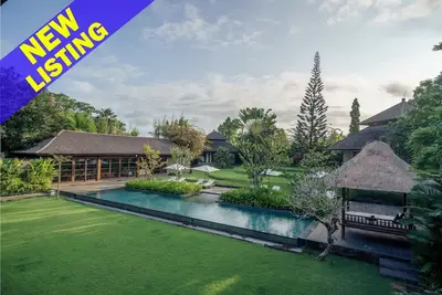 Image de Villa de 7 chambres pour grand groupe + table de billard, Canggu;