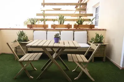 Image de Maison agréable et confortable dans un environnement rural