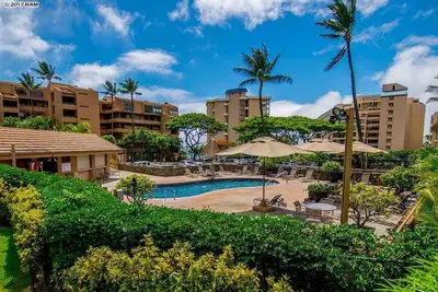 Image de Condo spacieux et moderne Maui étapes à la plage!