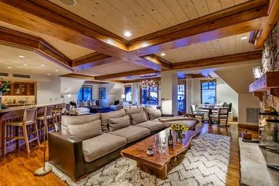 Image de Ritz-Carlton, Bachelor Gulch | Flocon de neige Penthouse | Luxe d'été