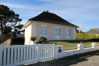 Image de Villa indépendante à 100m de la plage, 4 pers, jardin clos, garage, tout confort