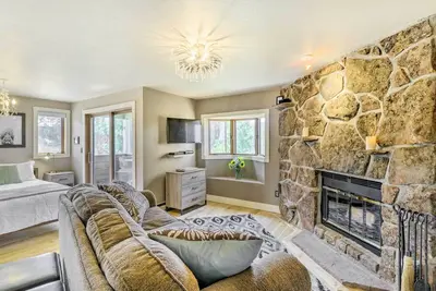 Image de Winter Park Studio Condo - 5 minutes du centre-ville!