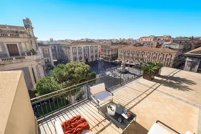 Image de Luxury apartment with terrace in the historical centre of Catania, Sicily