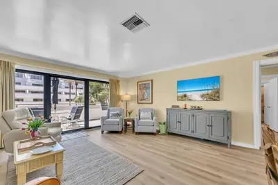 Image de Beautiful Beachfront Condo ~ Nombreuses activités sur le site