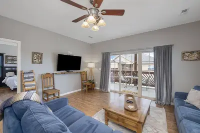 Image de Condo de luxe 3 chambres sur le lac # 229047