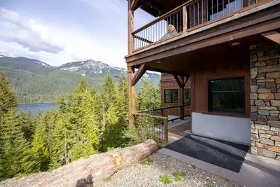 Image de Vues sur le lac et la montagne