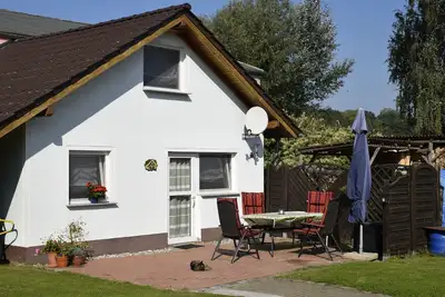 Image de Maison de vacances sur la lagune de Szczecin sur l'île ensoleillée d'Usedom à Kamminke