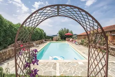 Image de Belle maison à Thizy-les-Bourgs