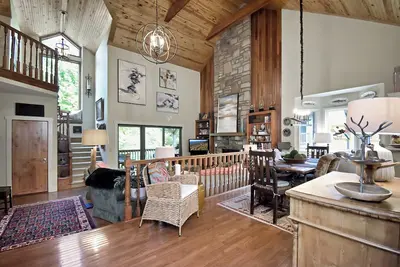 Smokies 6 Wpm: 3 Br / 3 Ba, condo de 3 chambres à Blowing Rock, pour 6 personnes