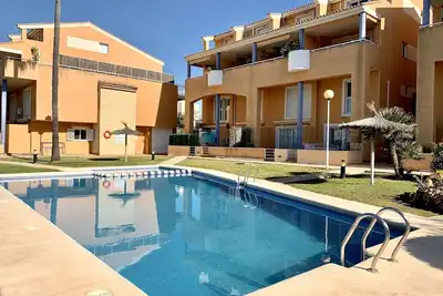 Image de Javea, Cala Blanca, \nBeautifully furnished, modern ground floor aptm by the pool.
