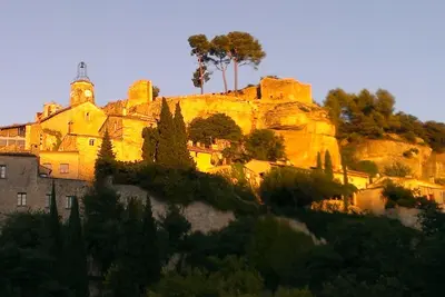 Image de Maison située au cœur du village Le Beaucet entre Provence et Luberon