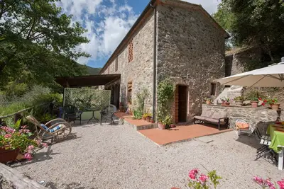 Image de Grange Vignanova Ă Alta Maremma Ă Gerfalco (Montieri)