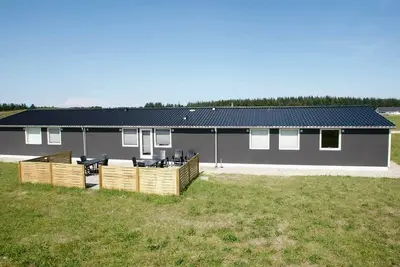 Image de Maison de vacances pour 16 a Brovst-By Traum