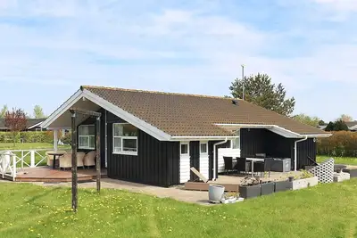 Image de Maison de vacances pour 6 a Hadsund-By Traum