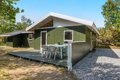 Image de Maison de vacances pour 6 a Glesborg-By Traum