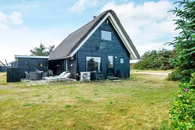 Image de Maison de vacances pour 5 a Harboøre-By Traum