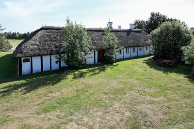 Image de Maison de vacances pour 12 a Læsø-By Traum