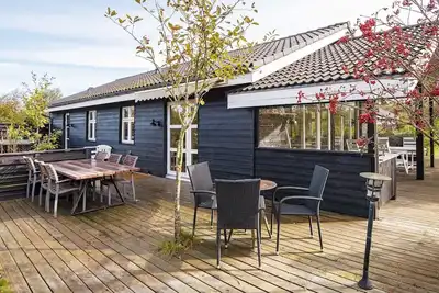 Image de 5 star holiday home in Tarm