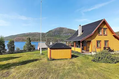 Image de Maison de vacances pour 6 a Kviby-By Traum