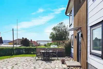 Image de Maison de vacances pour 4 a HÄLLEVIKSSTRAND