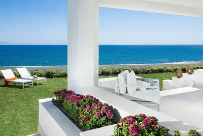 Image de Design sea front villa with mini pool in Fontane Bianche, Sicily