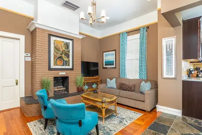 Image de 2br rénové sur le parc Forsyth