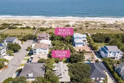 Image de Grand cottage en bord de mer sur un terrain spacieux avec accès à une plage privée, vers 1910