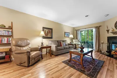 Image de Bluffs Oasis-2 Chambre, 2 salles de bain Animaux Friendly Condo à Pointe Royale