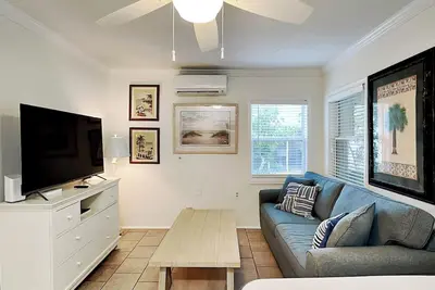 Image de Captains Quarters B: 1 condo Br / 1 Ba à Tybee Island, pour 4 personnes