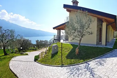Image de Villa Vagne 1 Holideal Lake view Apartment