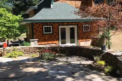 Image de Berkshire Village Carriage House