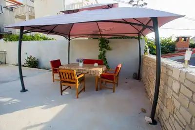 Image de Appartement de deux chambres avec la terrasse Sutivan, Brac (A-752-g)