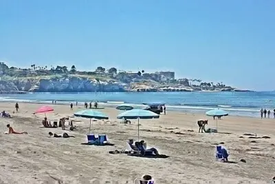 Image de Luxe La Jolla Shores Escapade - Étapes de la plage