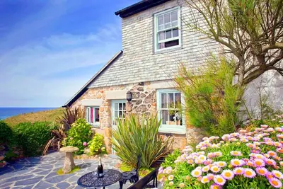 Image de Little Petra, Beach Cottage, Sea Views, Garden