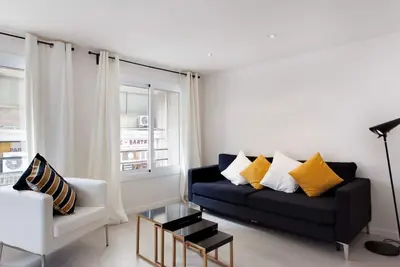 Image de Urban Town Suites - Deux Chambres Appartement, Couchages 4