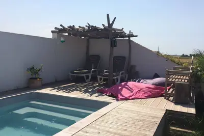 Image de Une vraie maison de vacances pour de vraies vacances Ă deux pas des plages.