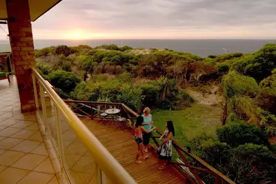 Image de Oceana Sunset - Maison de vacances familiale au bord de la plage avec vue imprenable sur l'océan